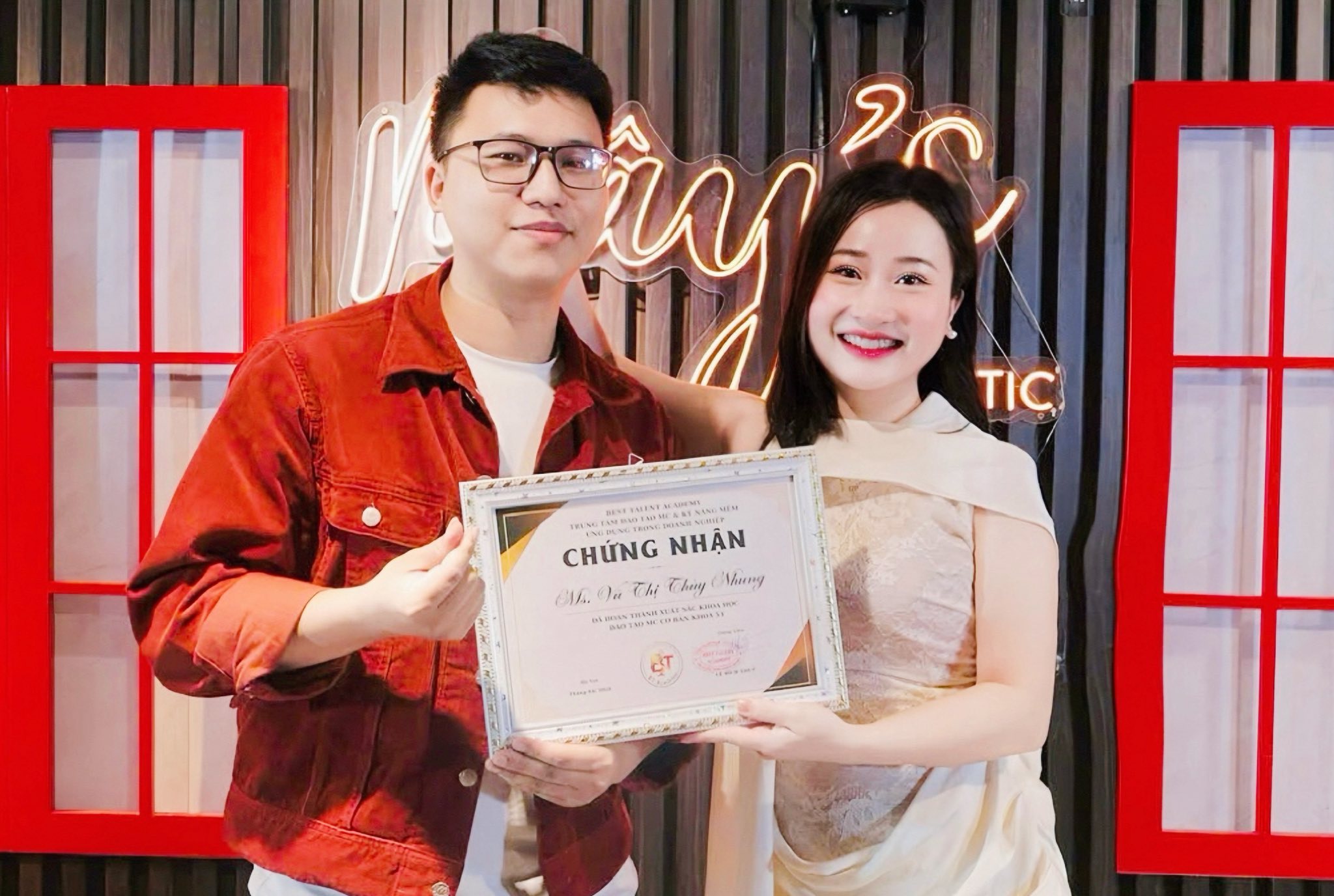 Hình ảnh thực tế lớp học MC chuyên nghiệp tại cơ sở Nguyễn Gia Thiều